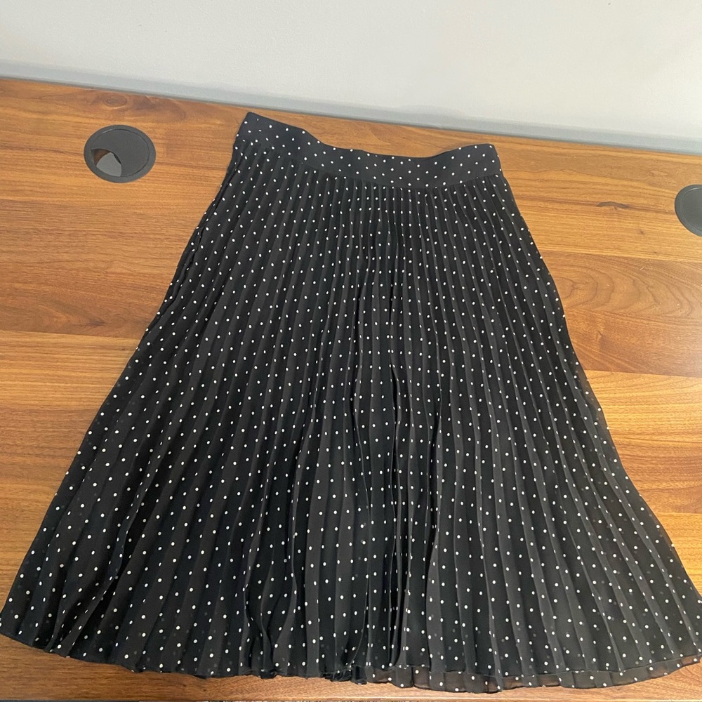 Sezane Dino Skirt polka dots